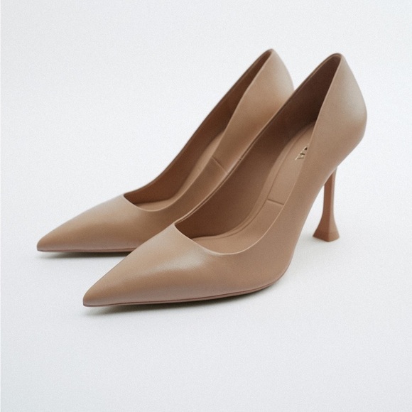 NWT. Zara Beige Leather High Heel Stiletto Pumps. Size 6,5. - Picture 3 of 5